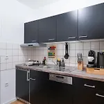 Aparthotel Citycenter - Serviced & 4*