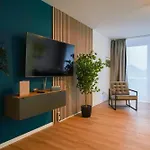 Citycenter - Serviced & 4*