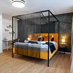 Aparthotel Citycenter - Serviced &