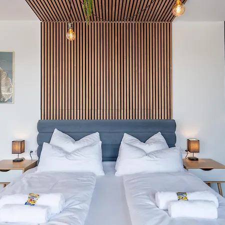 Cabana Apartment *
