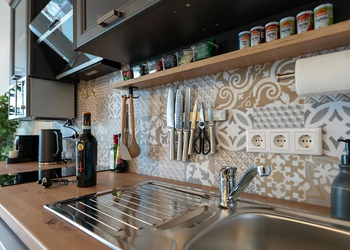 - Deluxe City-center - Kostenloser Parkplatz - Balkon - Wifi - Zentral Apartment *